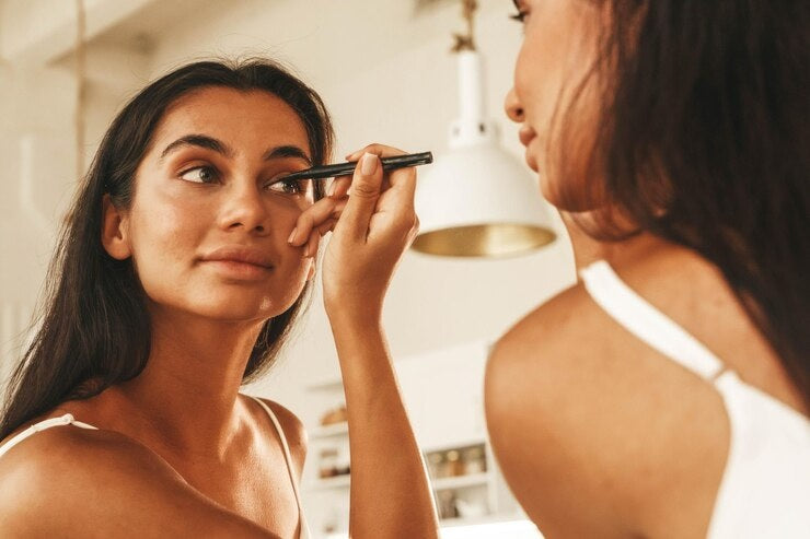 6 Ways to Apply Eyeliner For Beginners