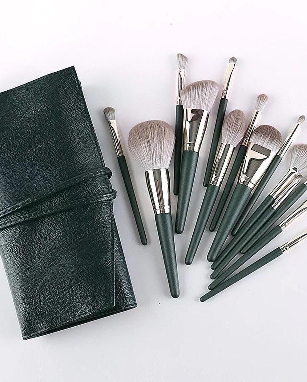 Buy 14 PCS Premium Brush Set - Cilios